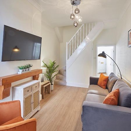 Host & Stay - Fountains Cottage กีสบะระ ภายนอก รูปภาพ